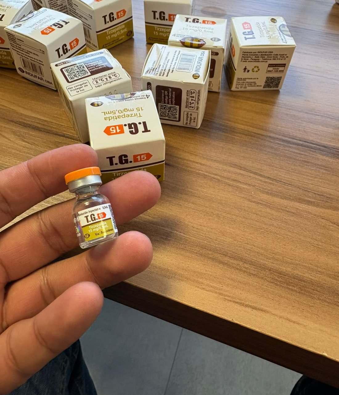 Kit Pharmazion com quatro frascos de tirzepatida 15 mg