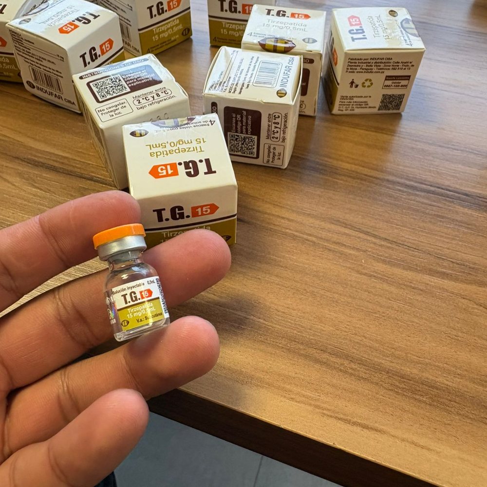 Caixa lacrada e frasco de tirzepatida 15 mg